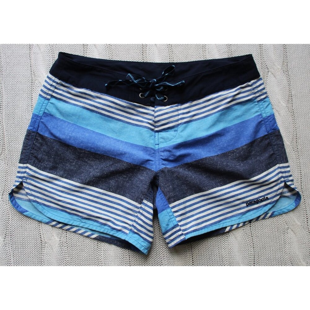 PATAGONIA Women's Wavefarer Board Shorts Surfing Beach, Size 4